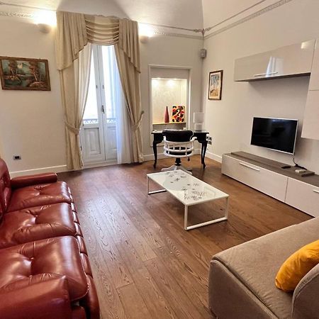 Appartement Il Duomo E Il Mare à Brindisi Extérieur photo