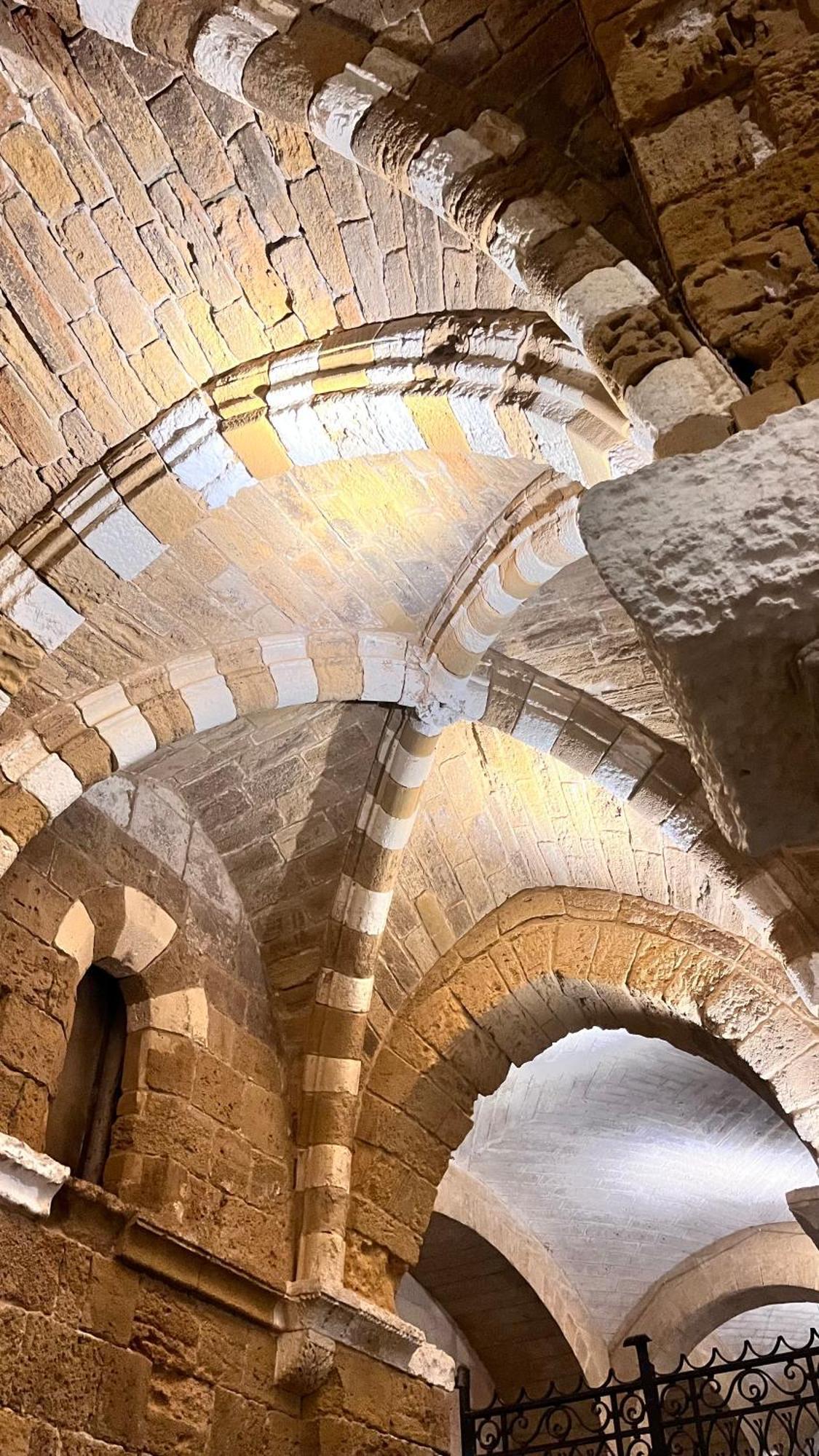 Appartement Il Duomo E Il Mare à Brindisi Extérieur photo